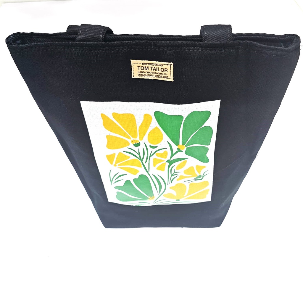 Stylish ladies bag