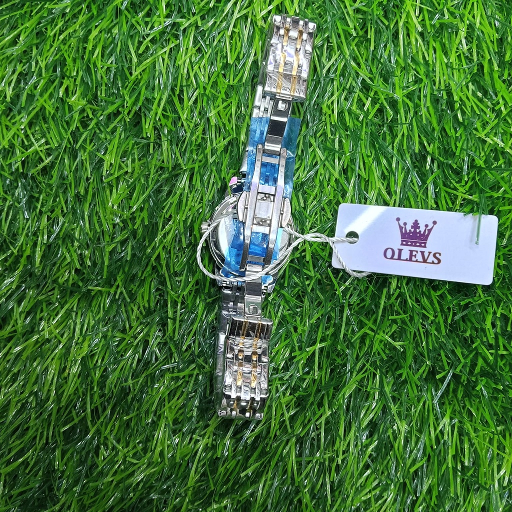 Butter Fly Lock OLEVS Watch for Women   Black Dail