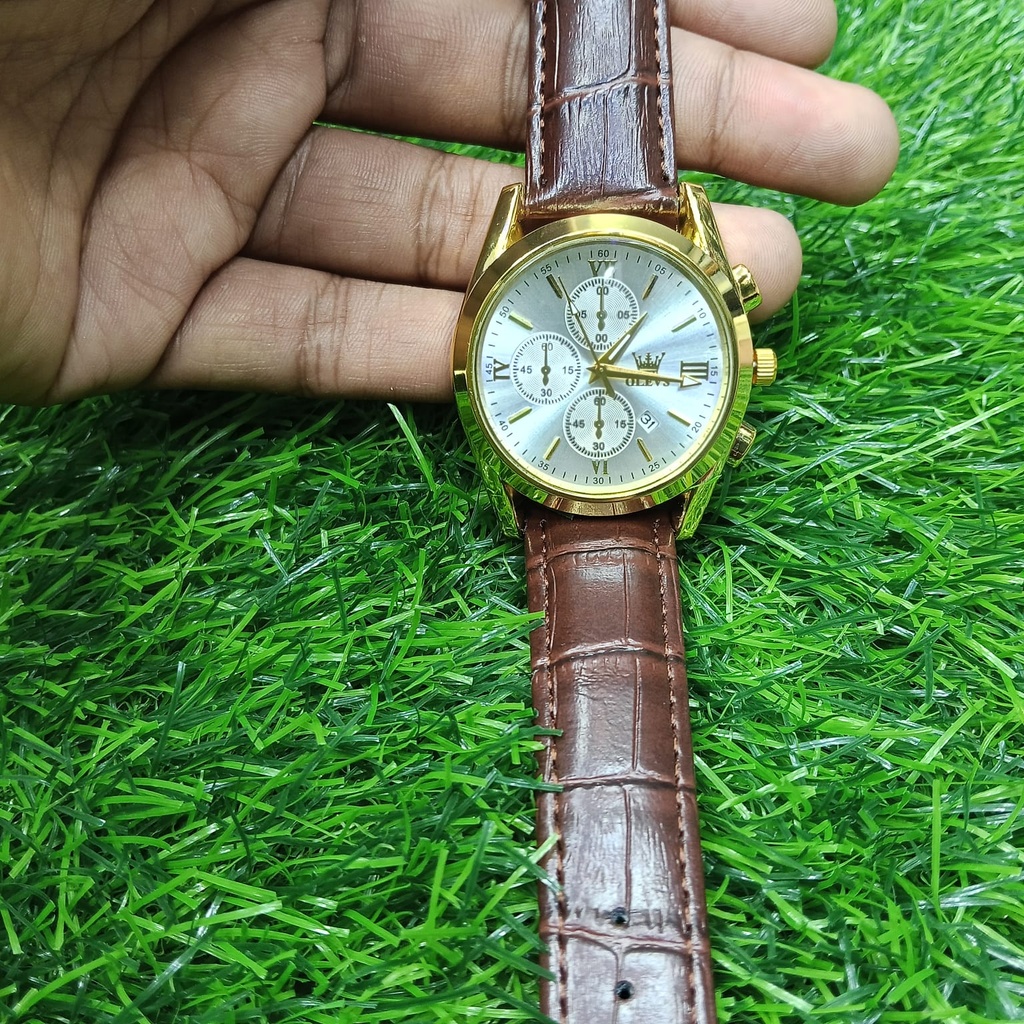Fashionable Glass Quartz Analog Men's Watch