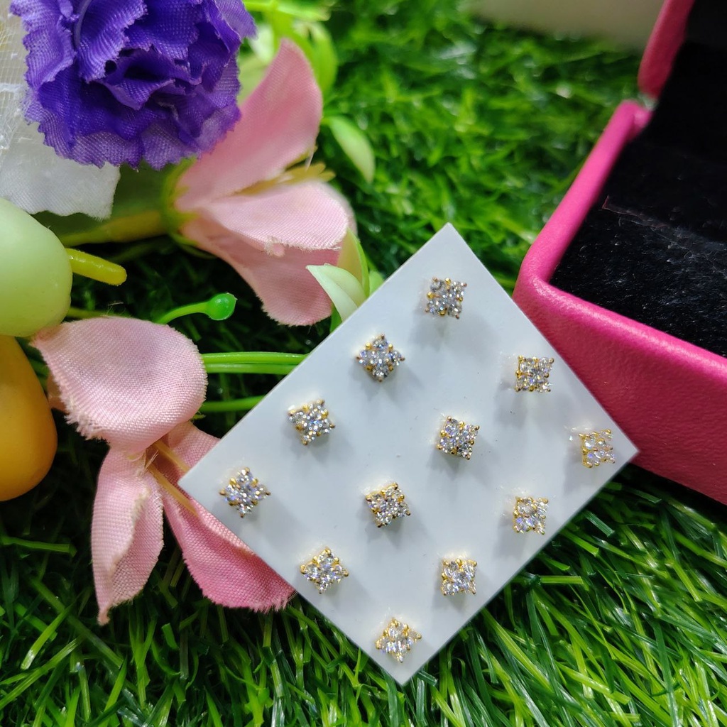 Premium quality Fashionable Classic Design Imitation Gold Polish 5 Stone  Nose Pin For Women