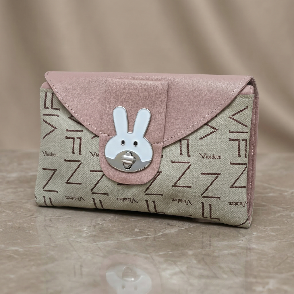 Stylish ladies bag